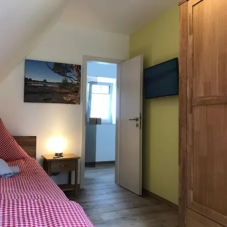 Haus Felsenbirne Im Bispinger Heidezauber *